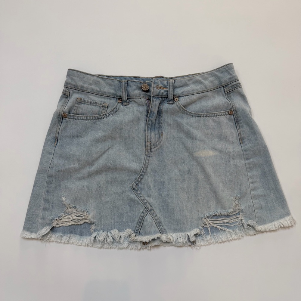 Rewash Brand Light Wash Distressed Denim Mini Skirt size 3/26